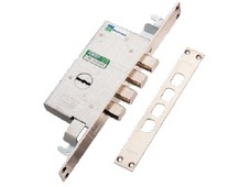 SERRATURA INFILARE TRIPLICE 2 MANDATE 72130